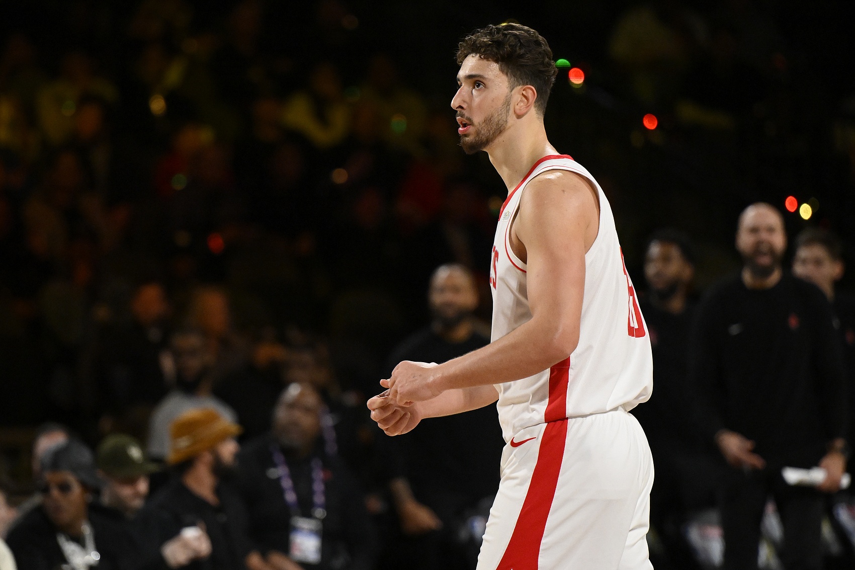 ayx 中国官网登录-太狠了！瓦伦西亚围绕亚冠遗憾出局关键时刻休斯敦火箭备战NBA季后赛，加时末段上海申花调整名单以备德甲的简单介绍